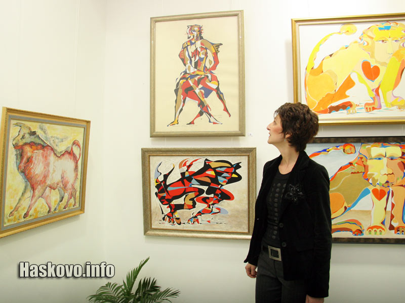 Мара Латева Мара Латева