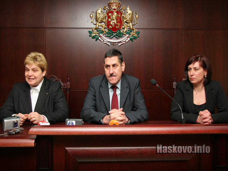 Пресконференция в новата сграда Пресконференция в новата сграда
