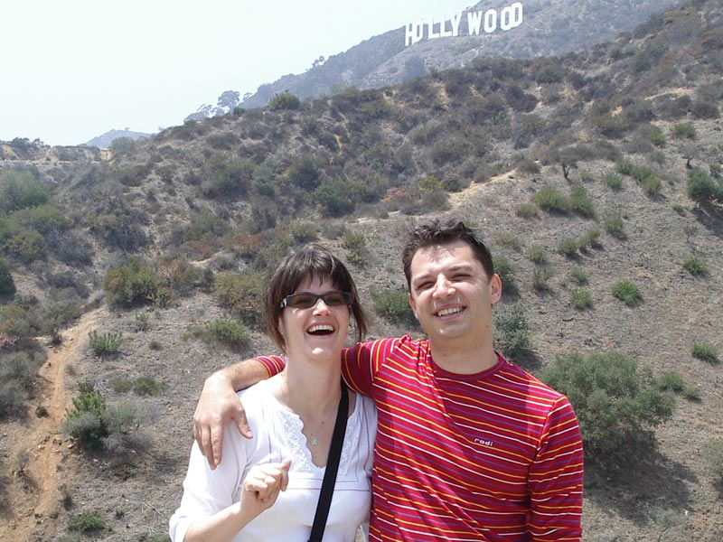 Делян Добрев със съпругата си