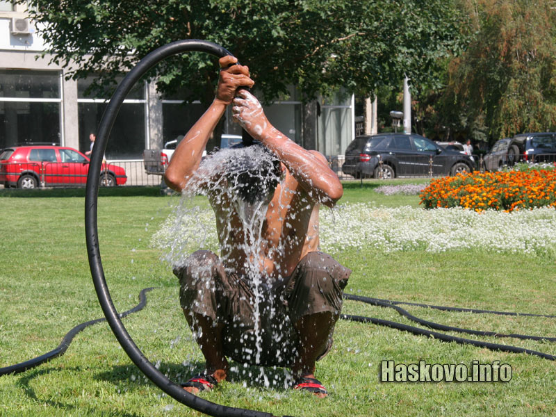 Баня в градинката