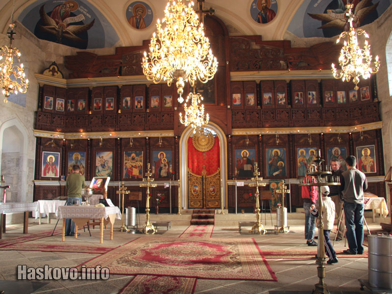 Уникалният иконостас