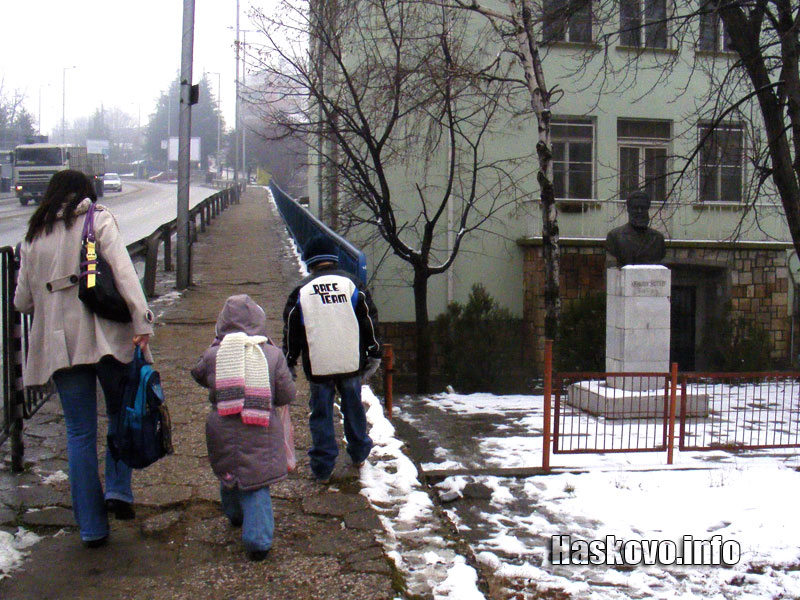 паметника на Христо Ботев паметника на Христо Ботев