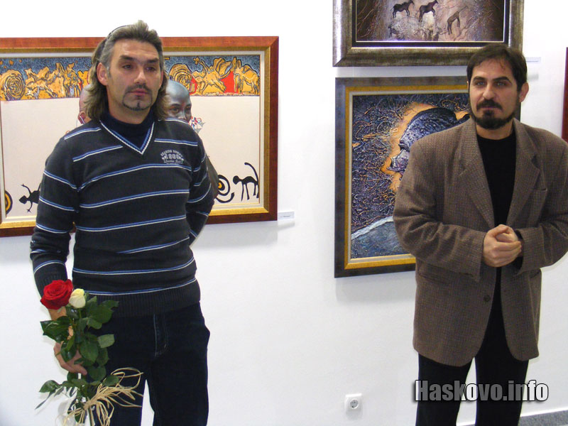 Христо Габеров (в ляво) бе представен от директора на галерията Владимир Запрянов Христо Габеров (в ляво) бе представен от директора на галерията Владимир Запрянов