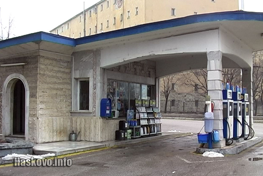 По бензиностанциите винетки има, но купувачите са малко