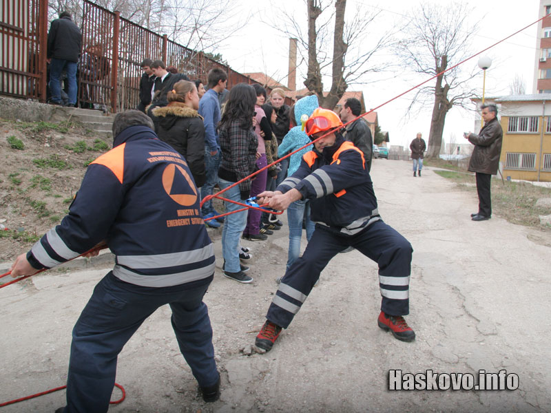 Гражданска защита се подготвя за спускането на момечтата