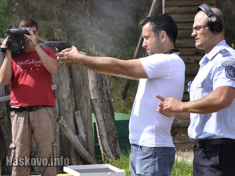 Тихомир Петков