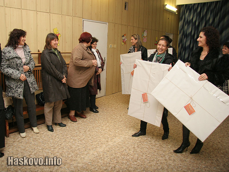 Дарението