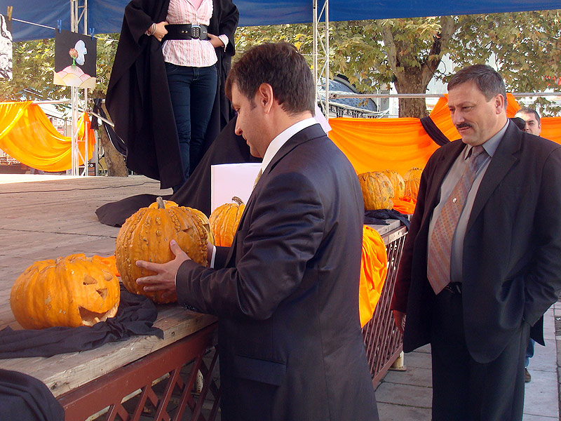 Oбластният управител Румен Данев