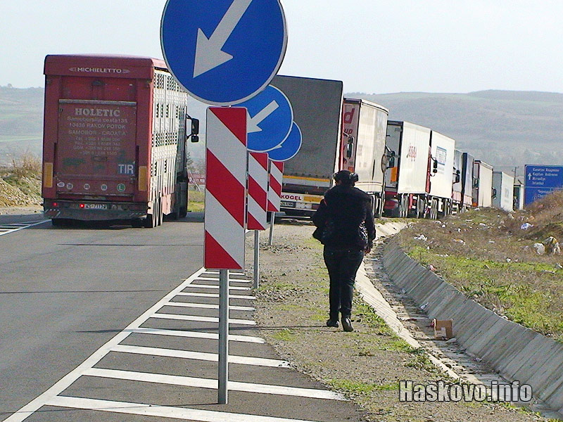 Опашки от ТИР-ове