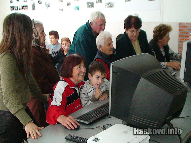 Клубът в Доситеево