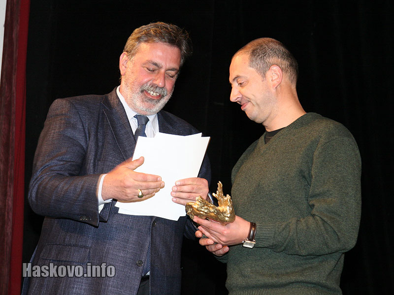 Наградата за киносценарий - Александър Смолянов