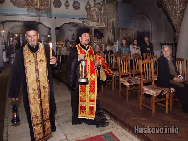 Антоний и Митко донесоха огъня в Хасково