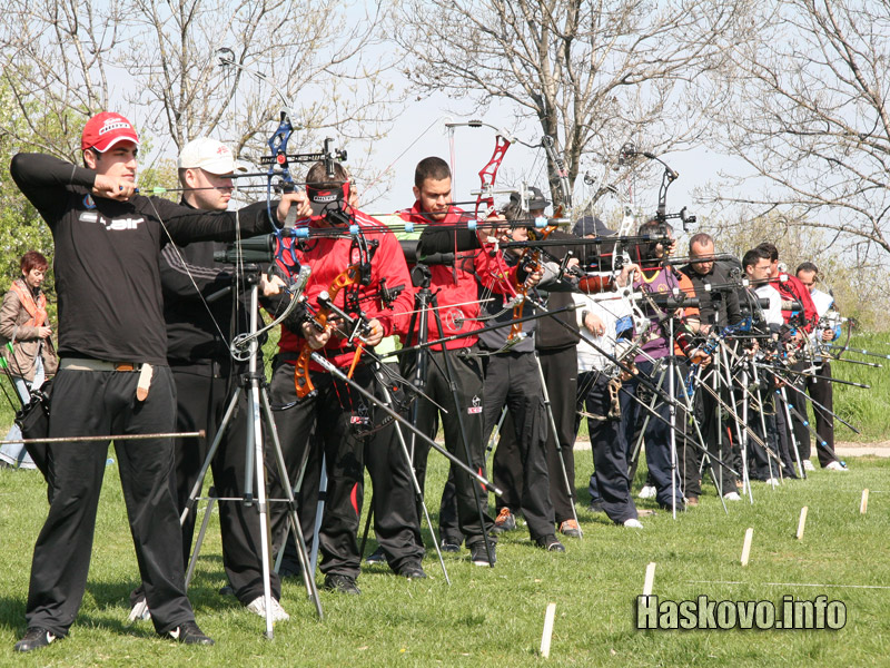 Стрелба с лък, архив