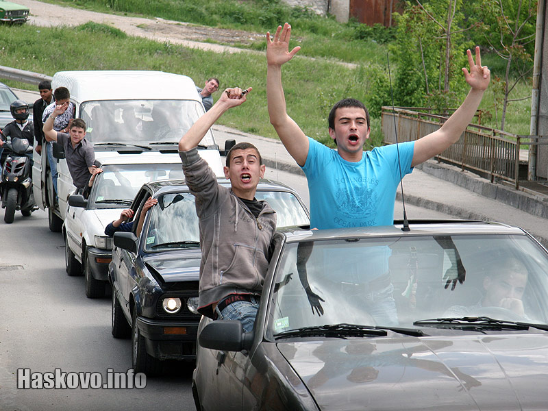 Абитуриенти
