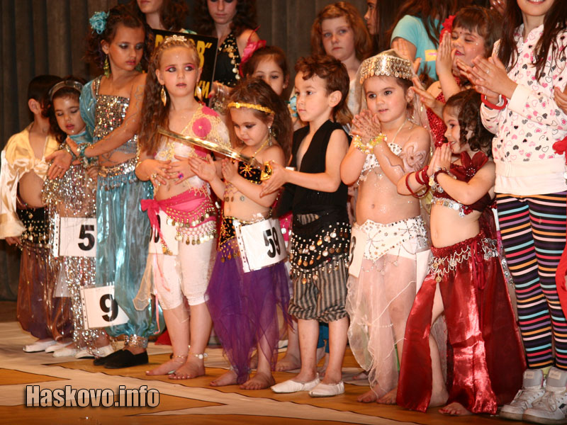 Малките участници