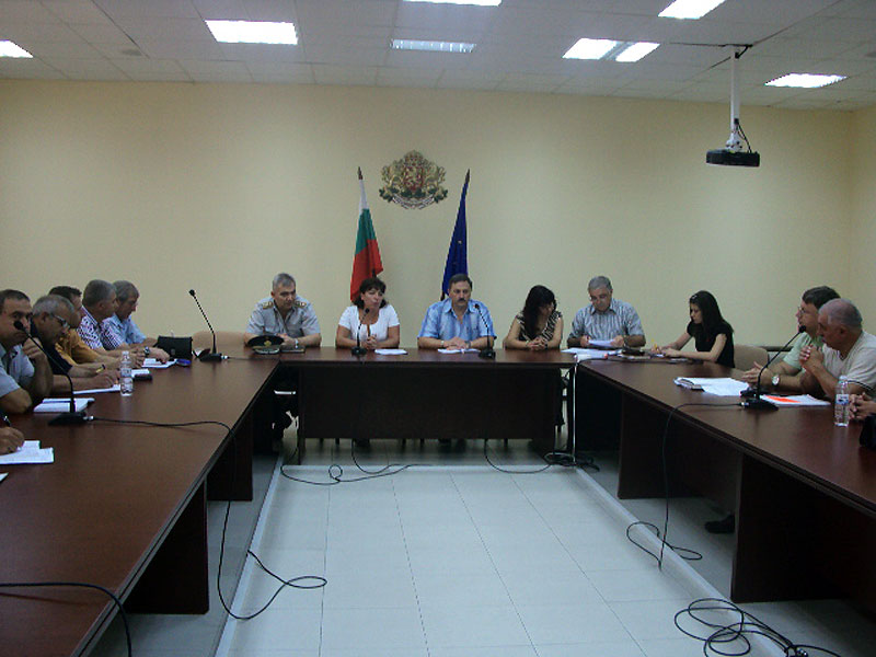 Спешна среща за опасността от пожари бе свикана в Областна администрация Хасково