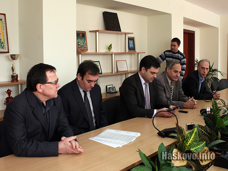 Подписване на договор за сътрудничество