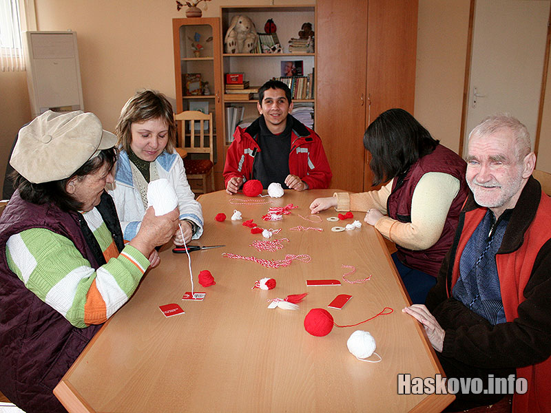 Мартеници Мартеници