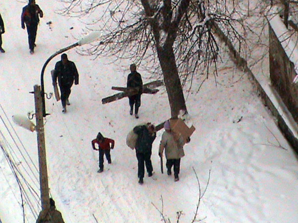 Набезите на ромите Набезите на ромите