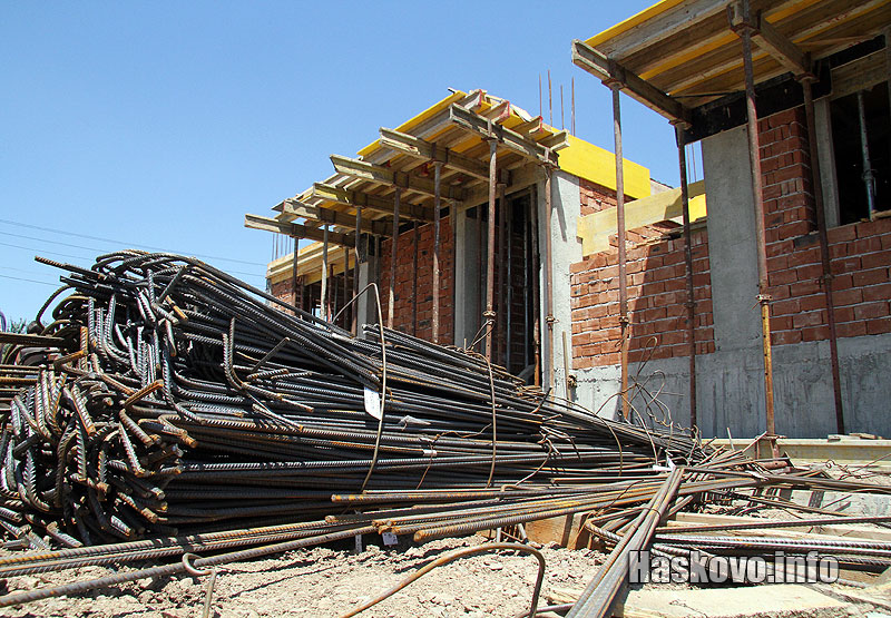 Строителството в Бисер продължава Строителството в Бисер продължава