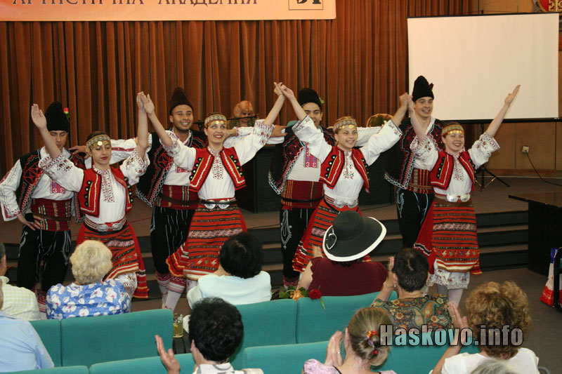 Славянска академия в Хасково Славянска академия в Хасково