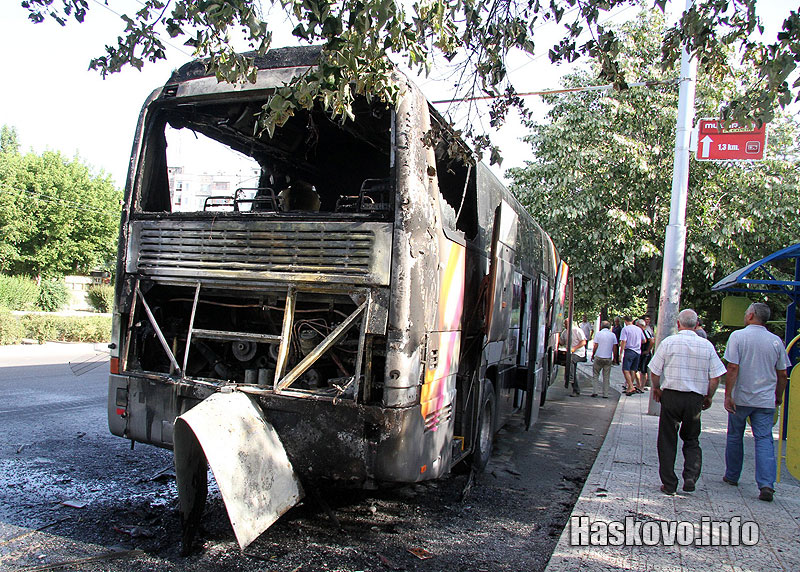 Изгорелият автобус Изгорелият автобус
