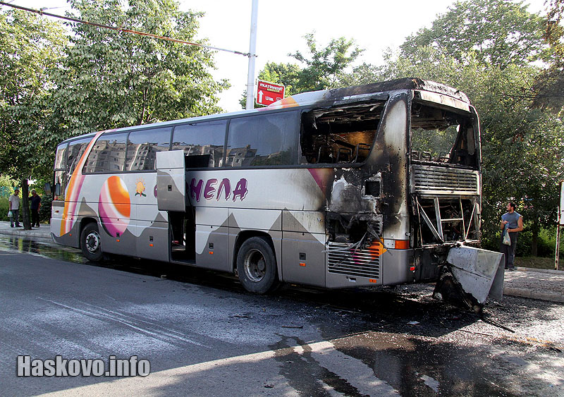 Изгорелият автобус Изгорелият автобус