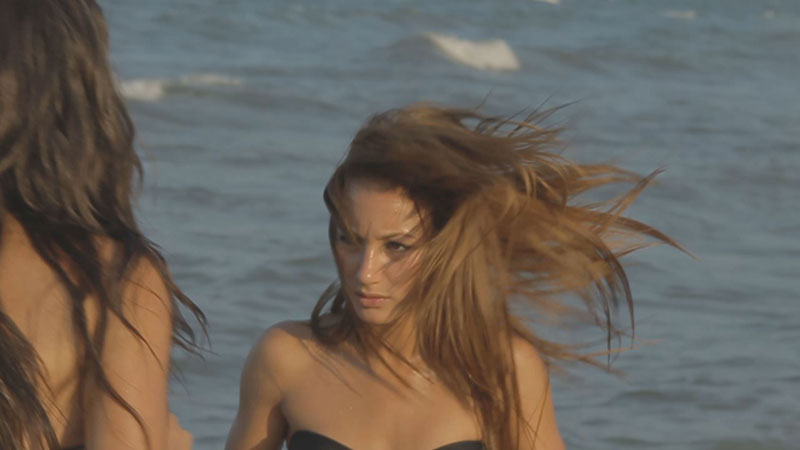 Кадри от видеото