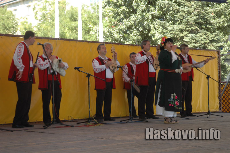 Честването Честването