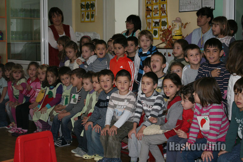 Празникът в детската градина Празникът в детската градина