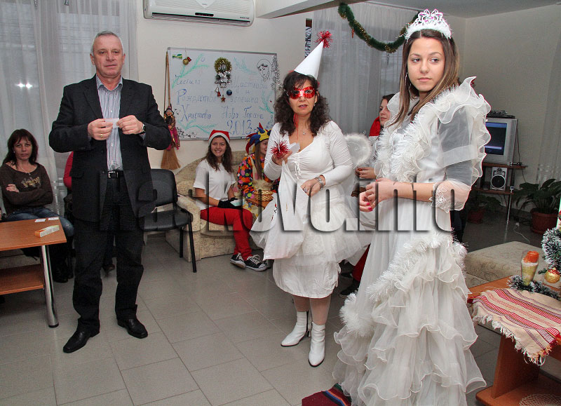 Празникът Празникът