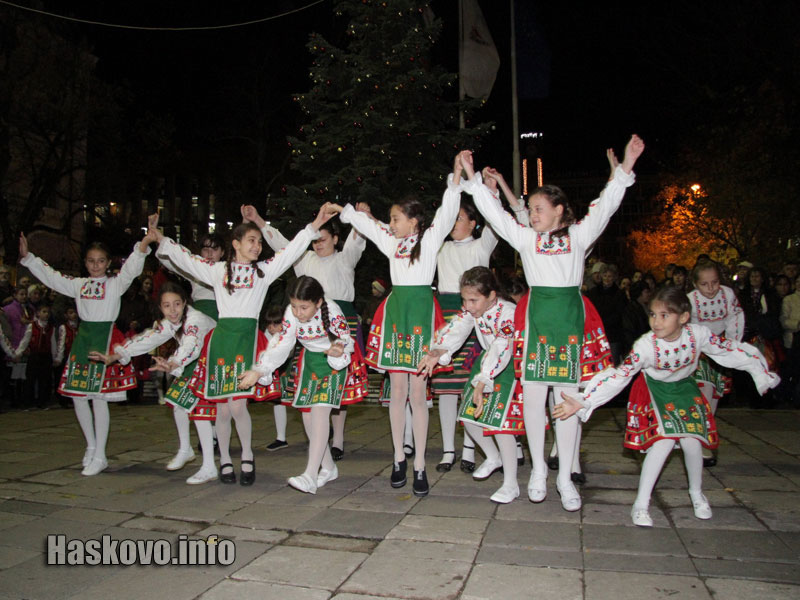 Коледна украса Коледна украса