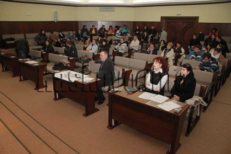 Обществено обсъждане, илюстрация