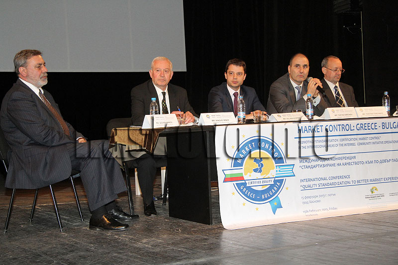 Делян Добрев