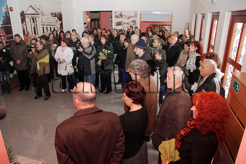 Паметна плоча