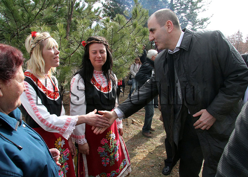 Зарязване Зарязване