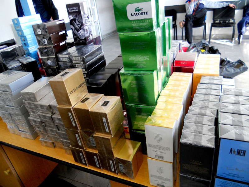 Фалшиви парфюми