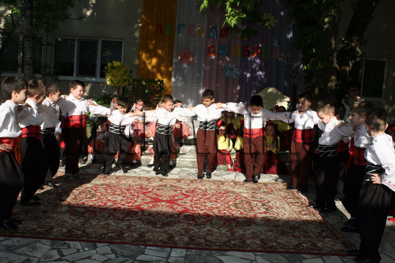 Празникът Празникът