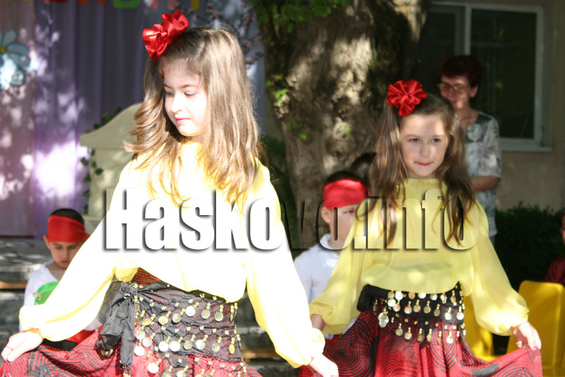 Празникът Празникът