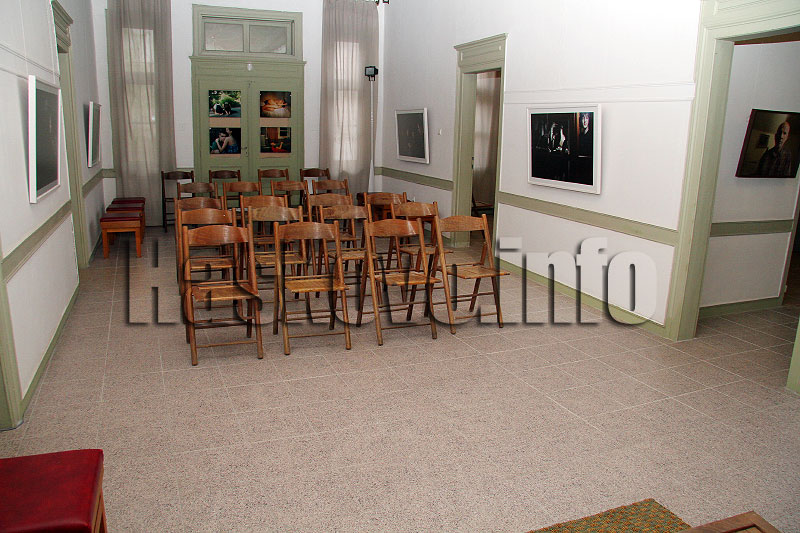 Постоянна експозиция Постоянна експозиция