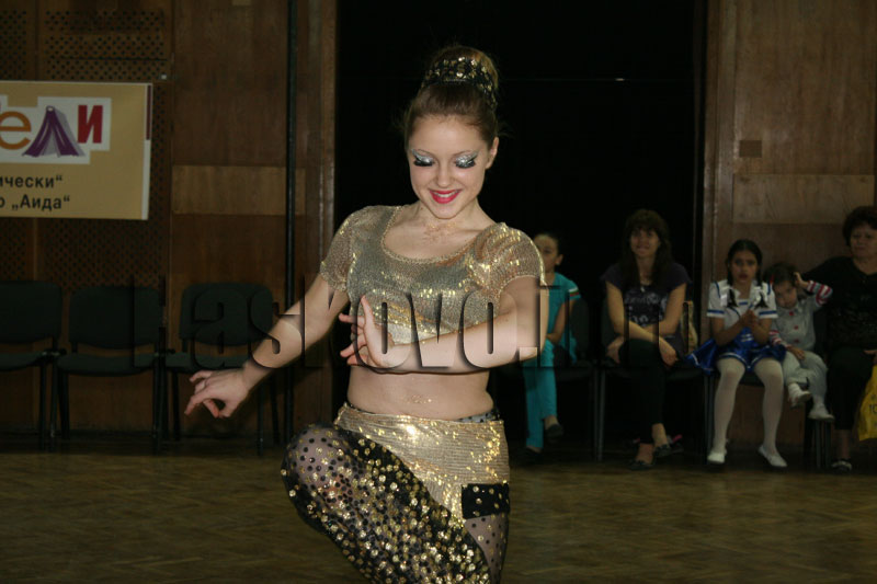 Фестивалът Фестивалът