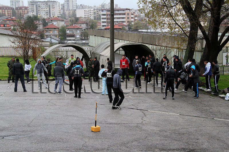 Военни Военни