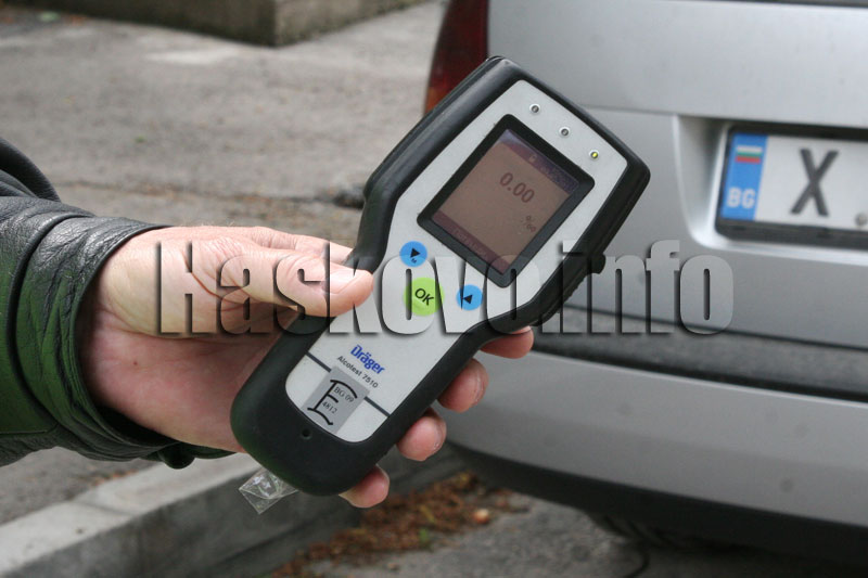 Камионът Камионът