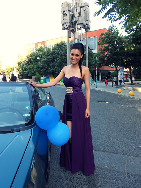 Абитуриенти