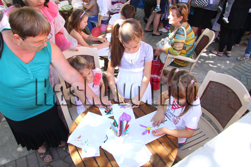 Празникът Празникът