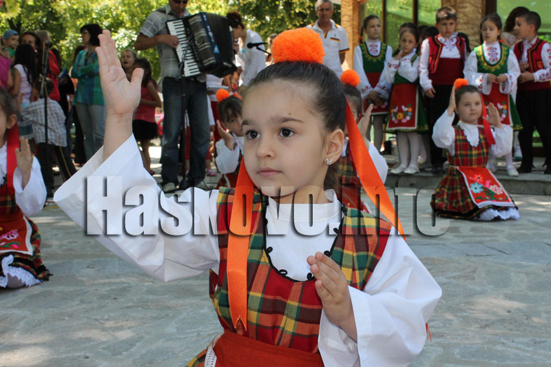 Празникът Празникът