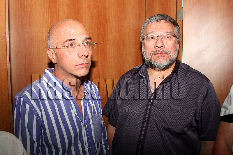 Бунт в болницата Бунт в болницата