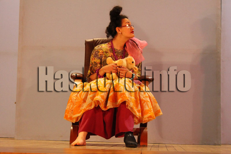 Театър Театър