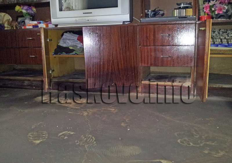 Щетите от наводнението Щетите от наводнението