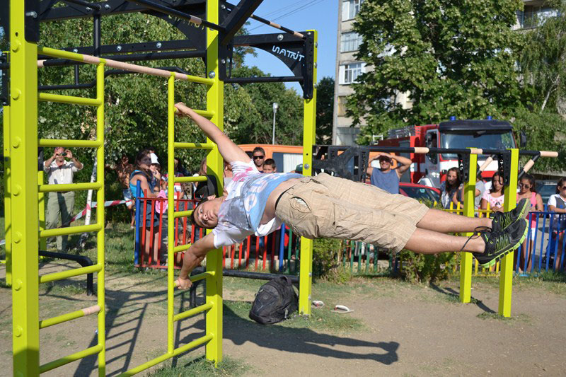 Стрийт фитне Стрийт фитне